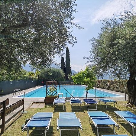 Blulago Apartments Riva del Garda Exteriör bild